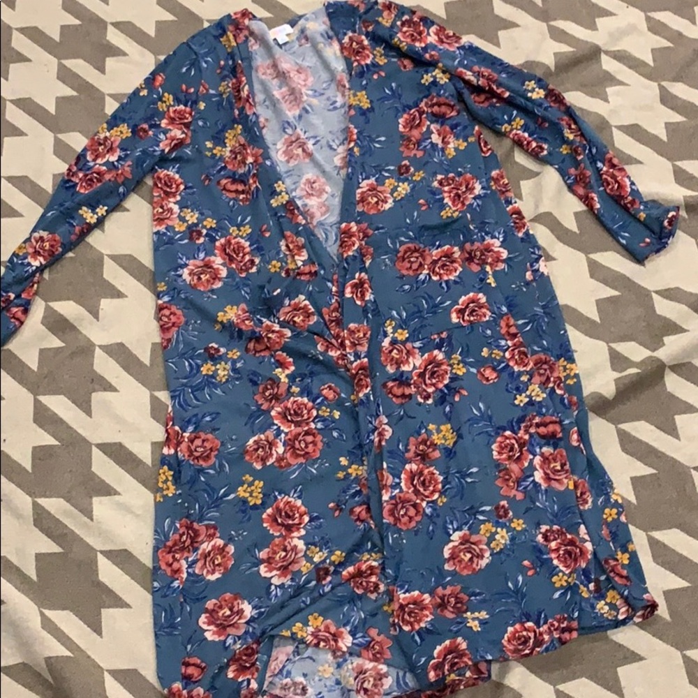 Lularoe sarah